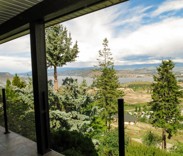 Others 3, A View of the Lake B & B, Central Okanagan
