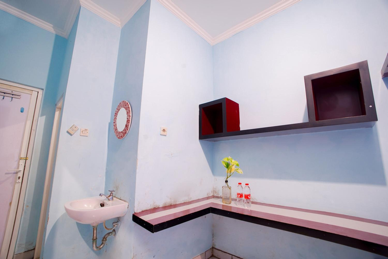 Bedroom 4, Zaira Residence By Occupied, Sleman