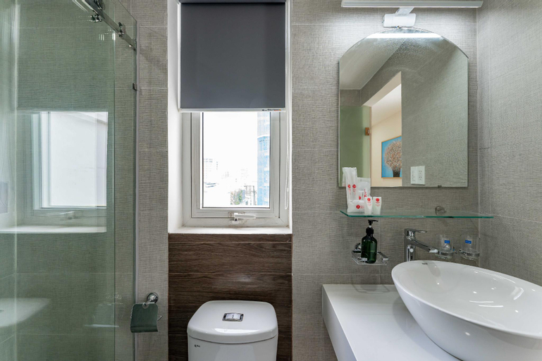 Bathroom 4