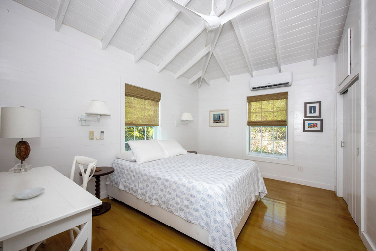 Bedroom 2, Refuge By The Sea: Tranquil Cottage