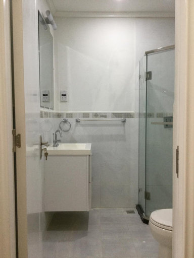 Bathroom 4, One Rodney Heights Condominiums