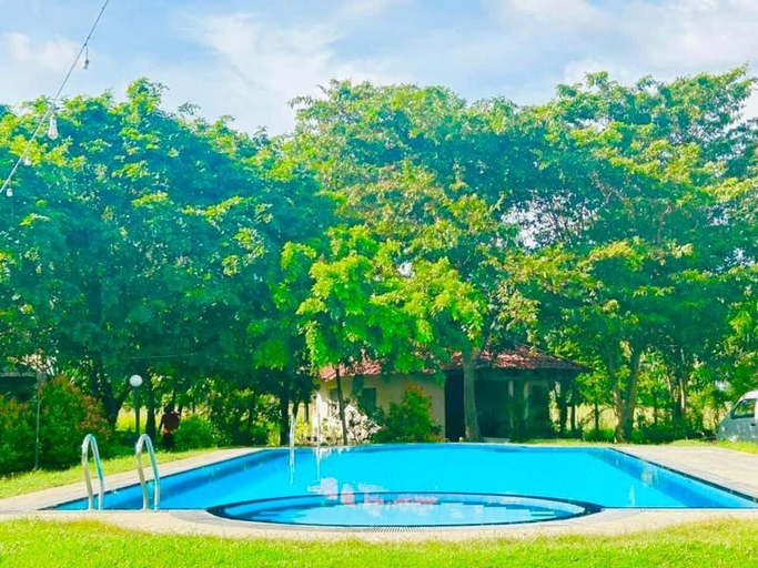 Sport & Beauty 4, Crown Holiday Village near Marawila, Nattandiya