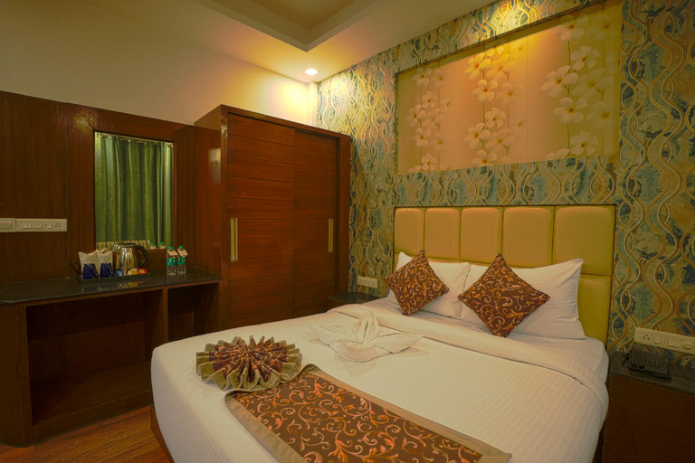 Bedroom 2, Q SAINA'S S K REGENCY. Rishikesh , Garhwal