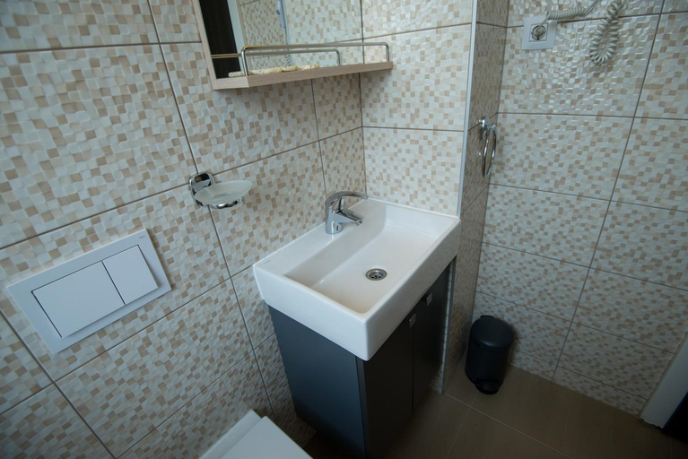 Bathroom 3, Panorama Business Inn, Cluj-napoca