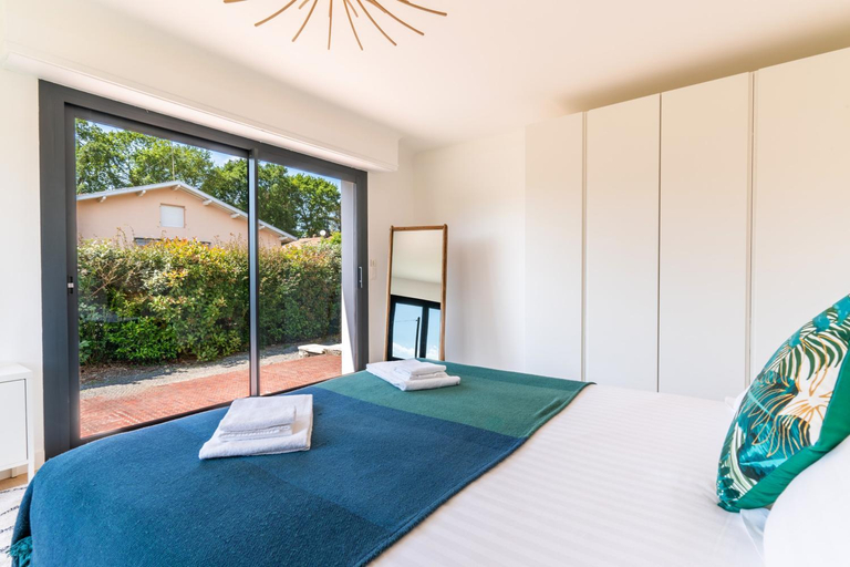 Others 3, Villa confortable a Seignosse avec piscine privee, Landes