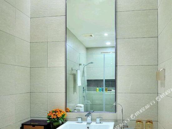 Home Inn Plus (Yinan Lishan Road County Government), Linyi