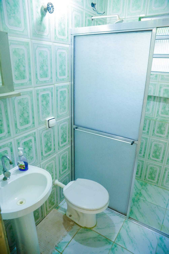 Bathroom, Vila do Franjinha, Caraguatatuba