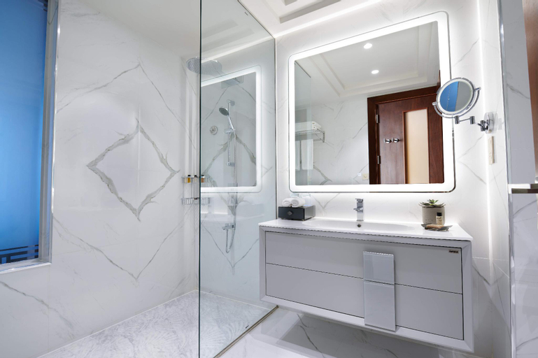Bathroom 6
