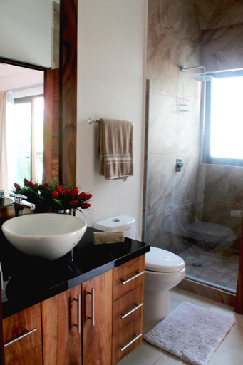 Bathroom 4, Nise, Puerto Vallarta