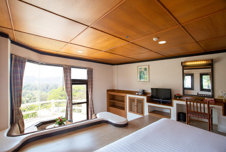 Bedroom 13