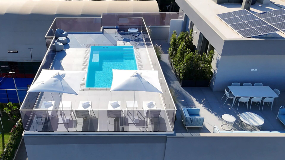 Sport & Beauty 4, Green Park penthouse Suite & Pool, Bari