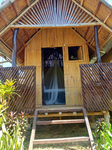 Exterior 8