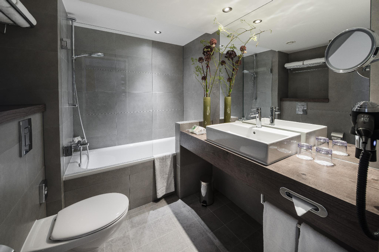 Bathroom 3