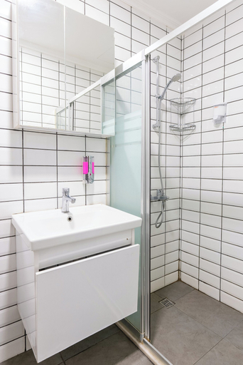 Bathroom 5, MELISA SUIT RESIDENCE, Bakırköy