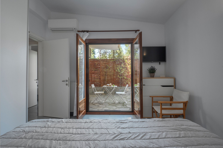 Bedroom 2, NG Pine Villa, Central Macedonia