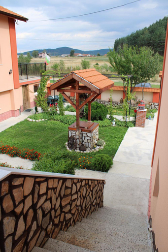 Others 3, Къщи за гости Ореха, Samokov