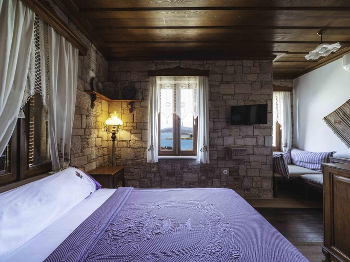 Others 4, Cunda Tas Konak Otel, Ayvalık