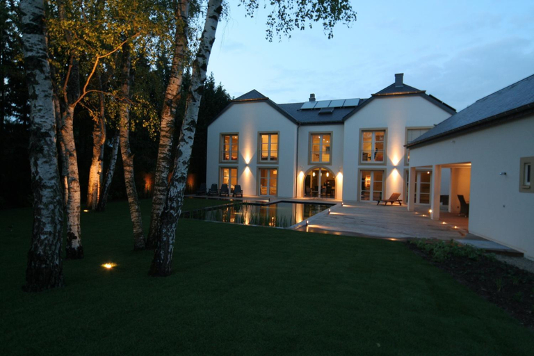 Others 5, B&B White Pearl, Echternach