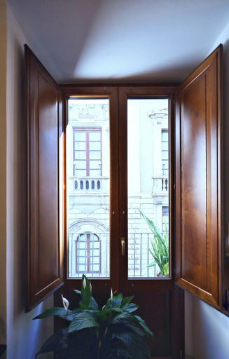 Others 5, Cataneasy Rooms, Catania