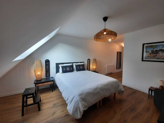 Bedroom 3, Maison Rinette, Côte-d'Or