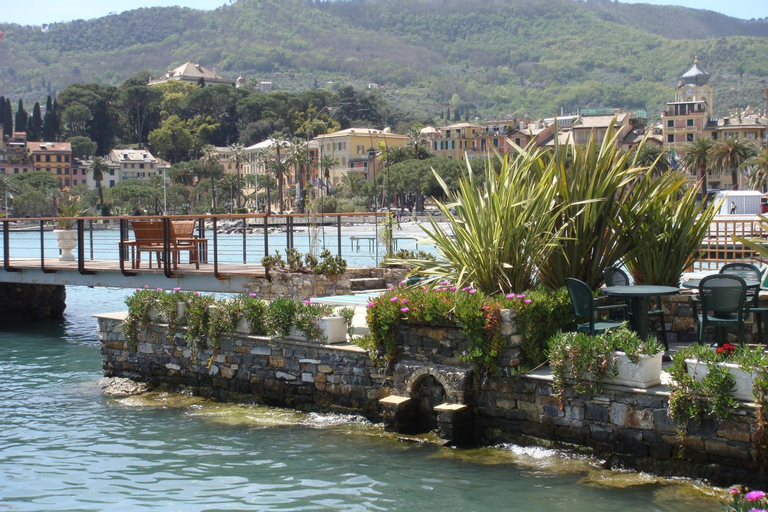 Facilities 4, Hotel Helios, Genova