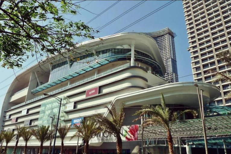 Modern, Spacious & Bright Flat, Makati City
