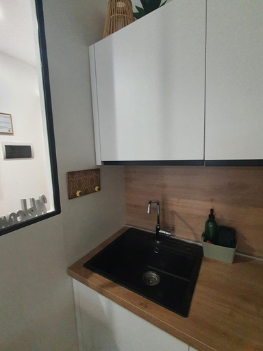 Others 4, Nelson Apartment, Brescia