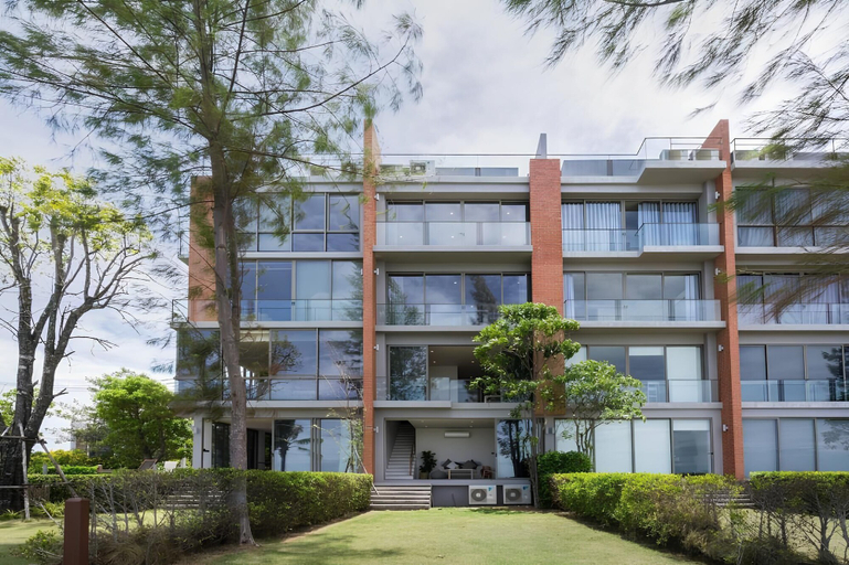 Exterior & Views, Sandbox Beachfront Villa3, Bang Lamung