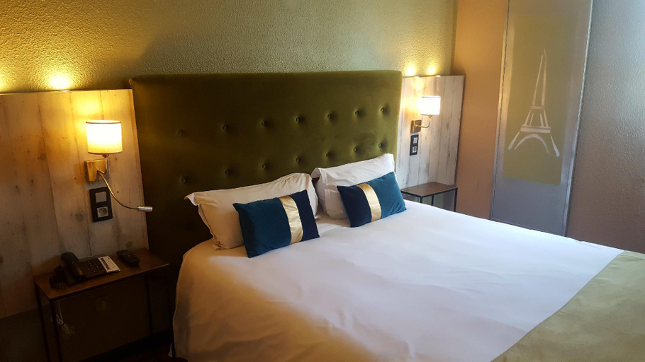 Bedroom 3, Euro Hotel Paris Creteil Metro, Val-de-Marne
