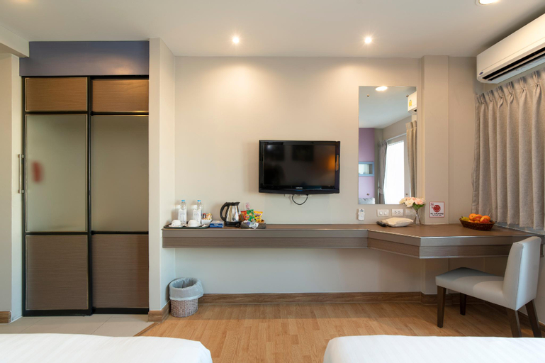 Bedroom 5