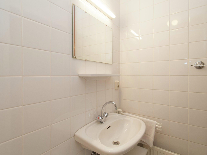 Bathroom, Dune Top Family Retreat, Bergen