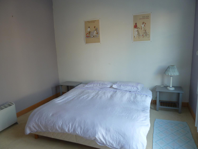 Bedroom 2, Villa Blanche, Charente-Maritime