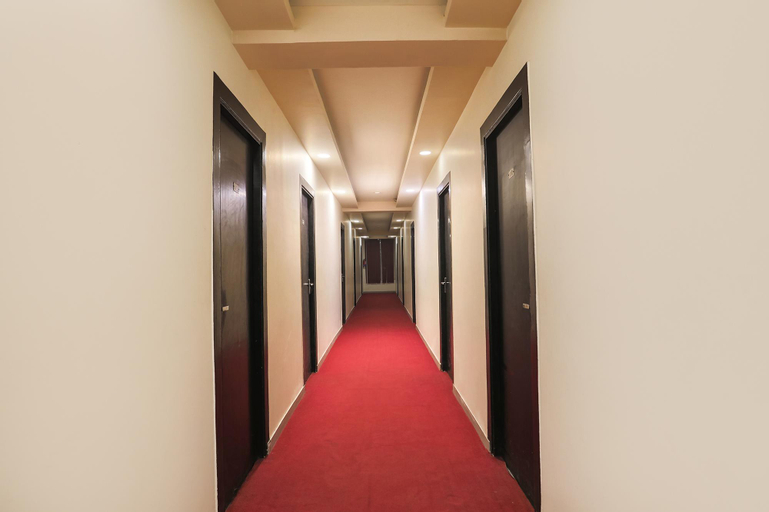 FabHotel The Diamond, Gautam Buddha Nagar