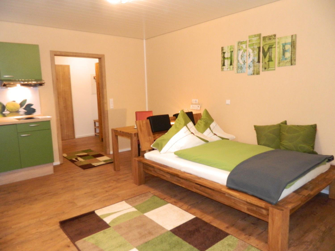 Bedroom 3, Hotel Dietz, Ostalbkreis
