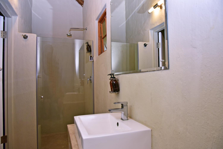 Bathroom 5