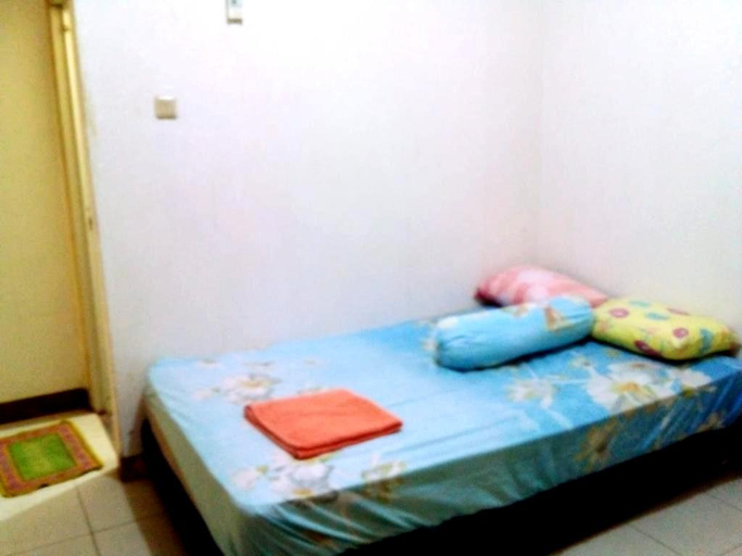 Bedroom, EXPRESS O 91381 Penginapan Pasar Baru Selatan, Central Jakarta
