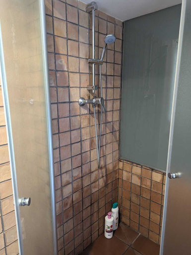 Bathroom 3, Caliu Apartments Barcelona - Fira, Barcelona
