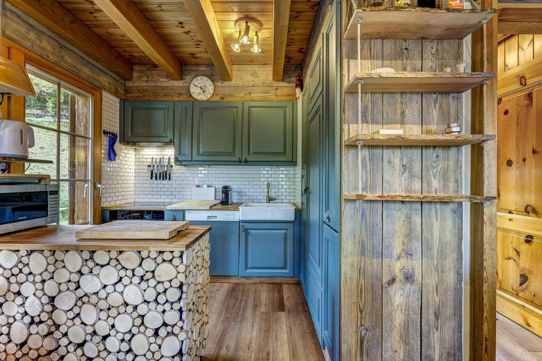 Kitchen 3, Chalet les Bubus, Martigny
