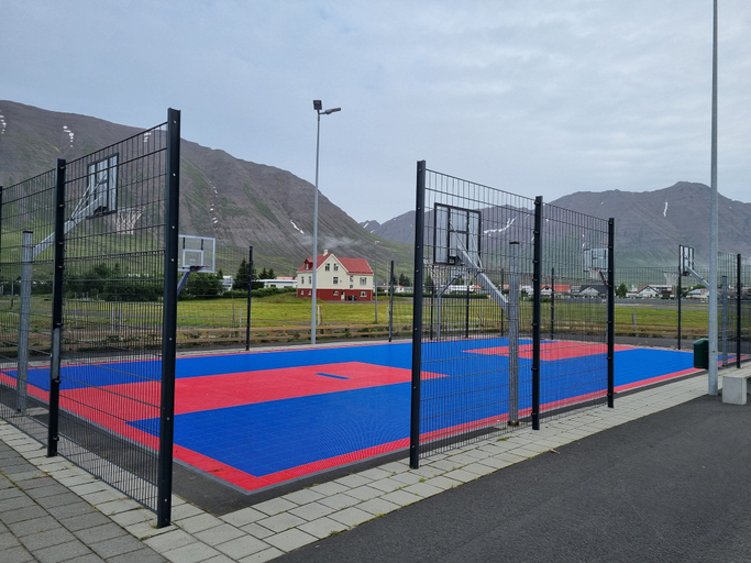Sport & Beauty 5, The Northern Comfort Inn, Ólafsfjörður
