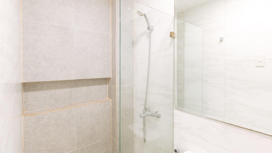 Bathroom 4