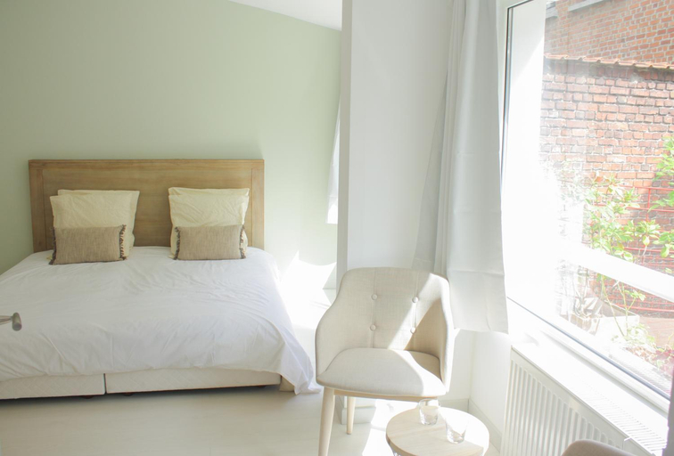 Others 3, Lille au calme - chambre d'hote M et Me Collet, Nord