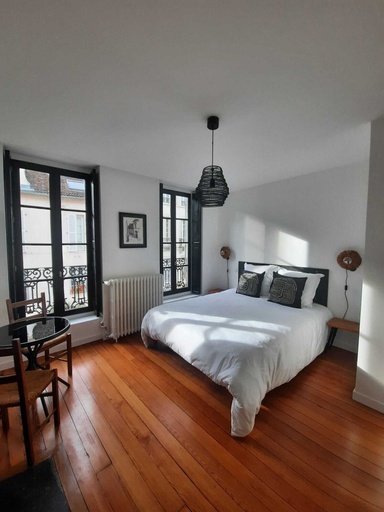 Bedroom 4, Maison Rinette, Côte-d'Or