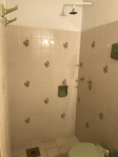 Bathroom 3, Hotel Antares, Montevideo