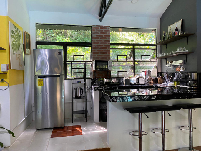 Others 3, Blackwood Nature Villa with Pool and Trail, Tanay