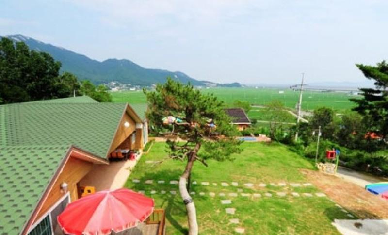 Others 4, Ganghwado Hawadal Pension, Ganghwa