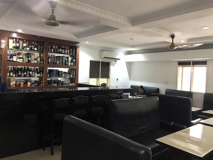 Food & Drinks 4, 5 Star Saint Hotel, Ungogo
