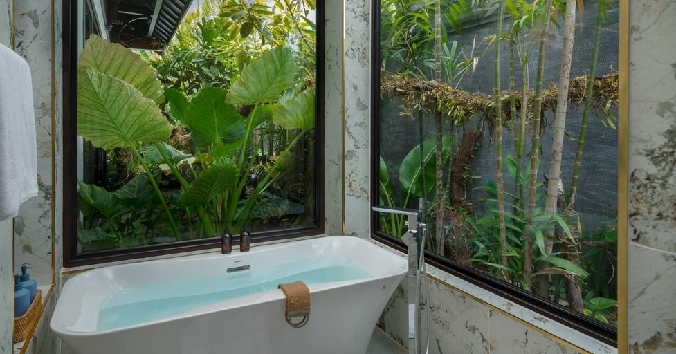 Bathroom 4, Amara Private Villa, Prasat Bakong