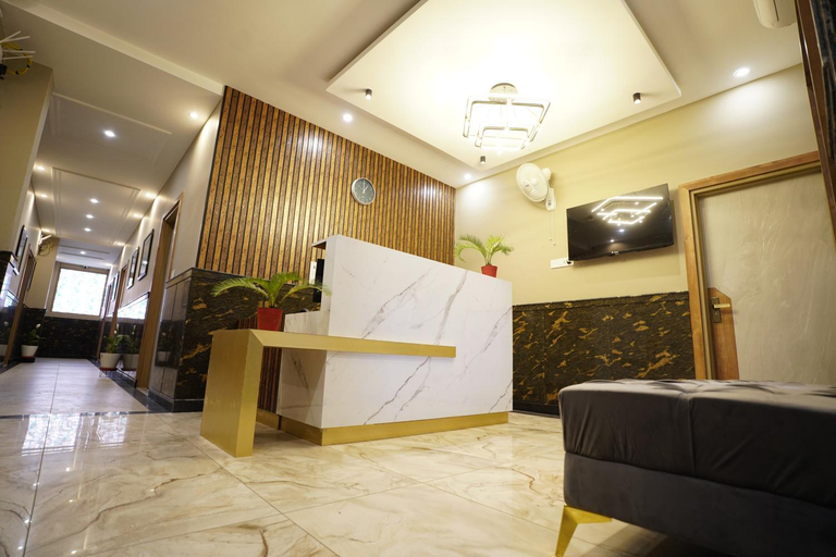 Public Area 3, Dreamy Desert Hotel, Nainital