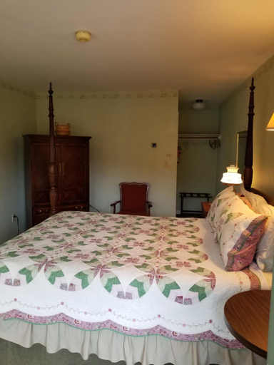 Others 1, Hawk Mountain Bed & Breakfast, Berks