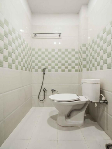 Bathroom 4, Hotel Jagdamba Residency By GRB, Saran